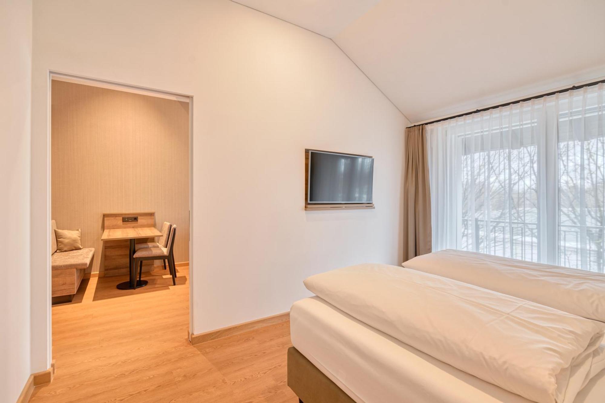 Westside Hotel Мюнхен Экстерьер фото
