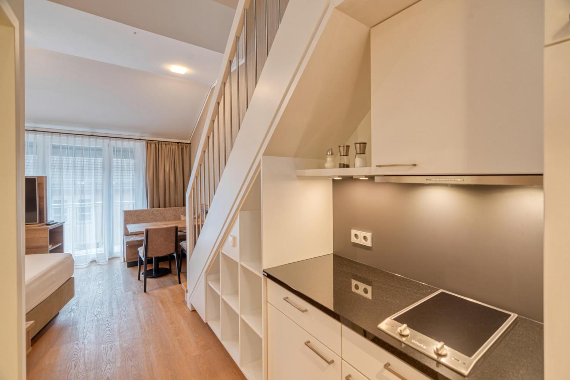 Westside Hotel Мюнхен Экстерьер фото