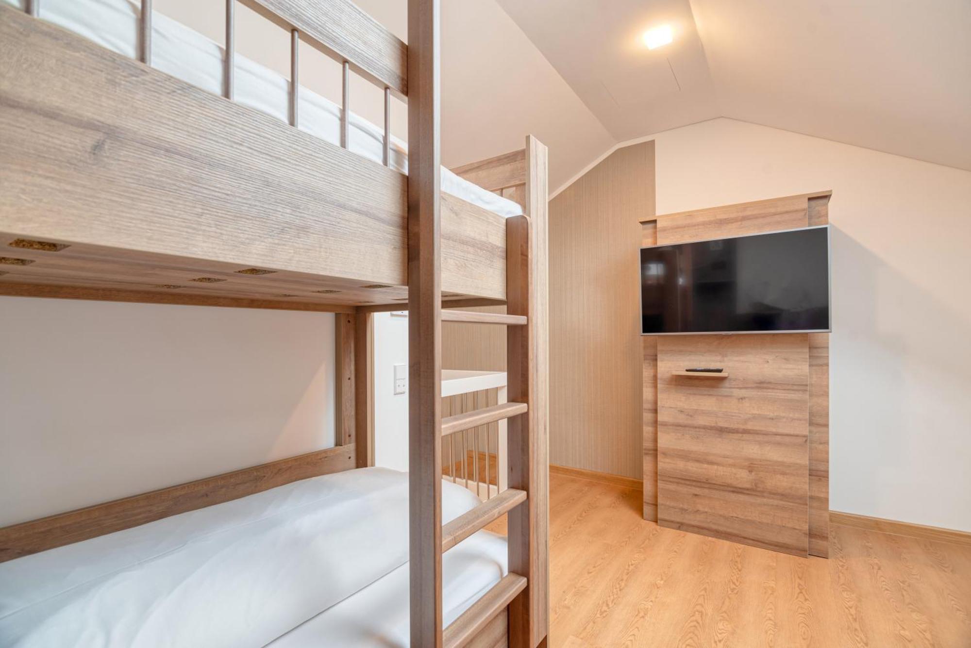 Westside Hotel Мюнхен Экстерьер фото