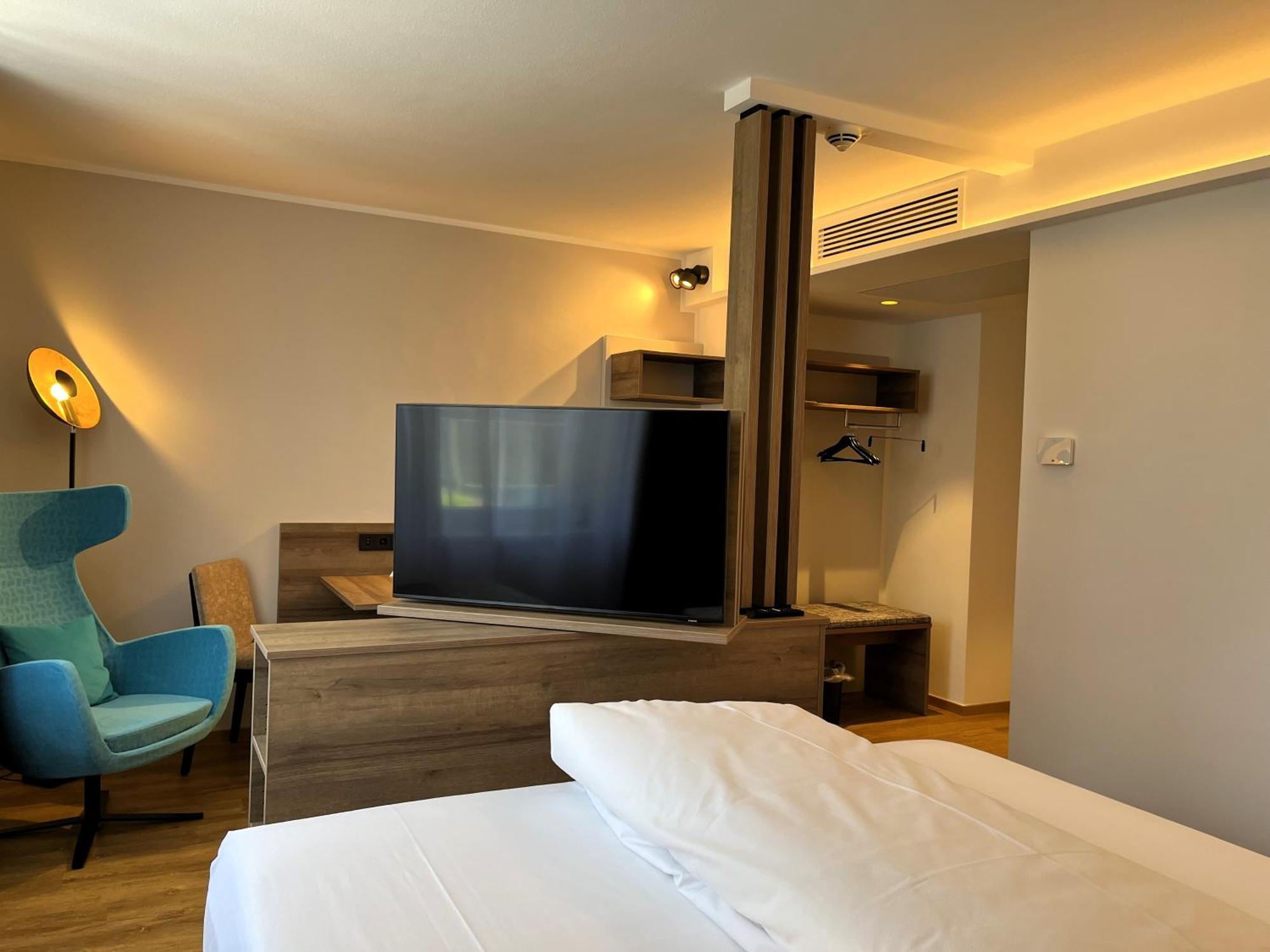 Westside Hotel Мюнхен Экстерьер фото