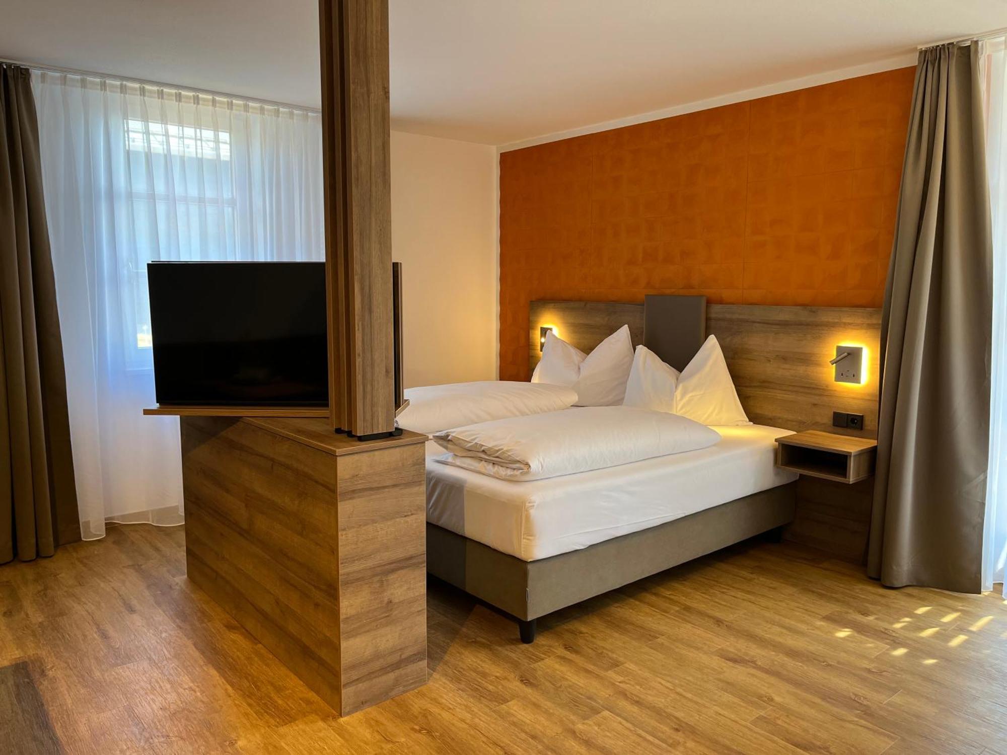 Westside Hotel Мюнхен Экстерьер фото