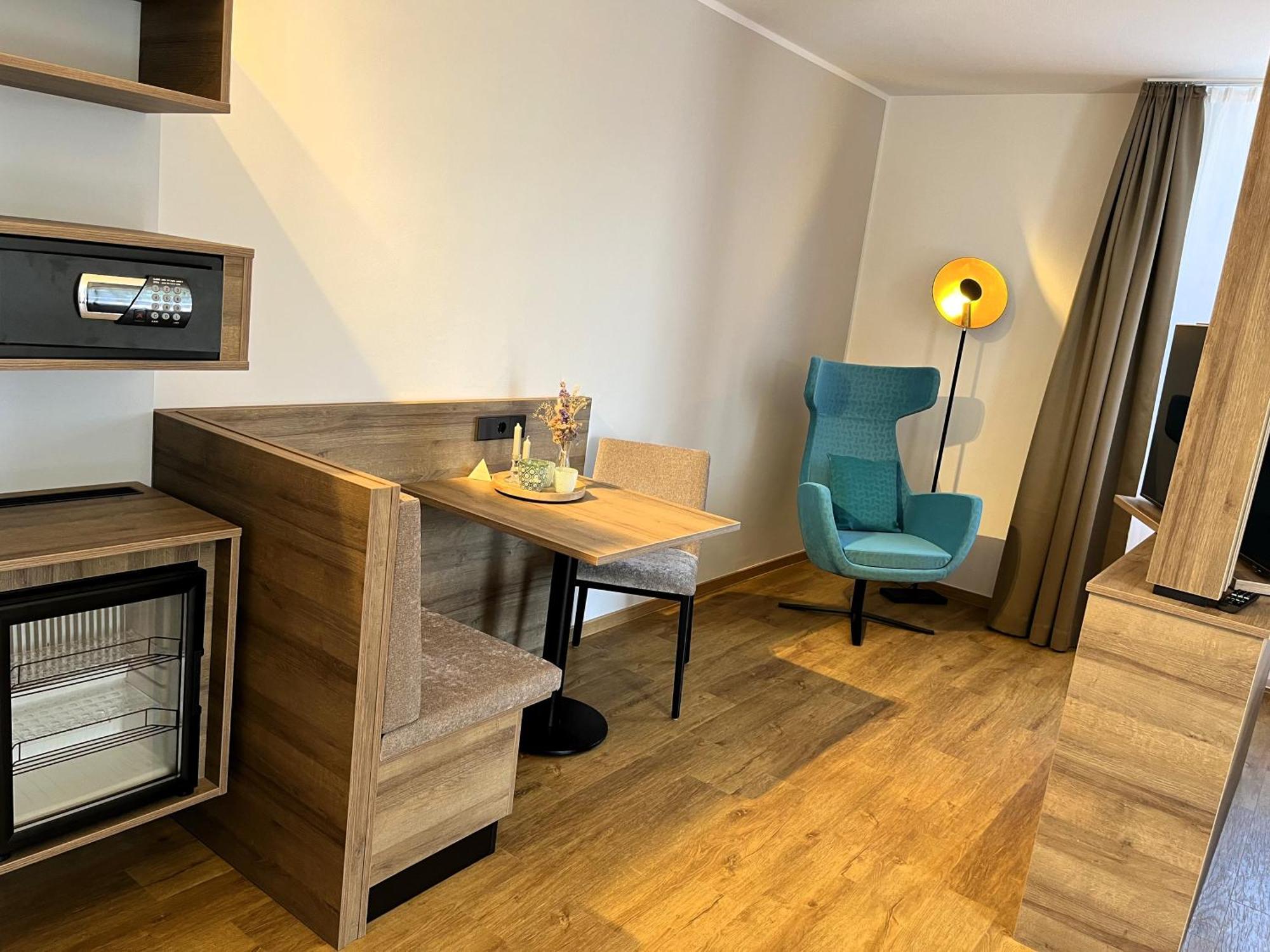 Westside Hotel Мюнхен Экстерьер фото