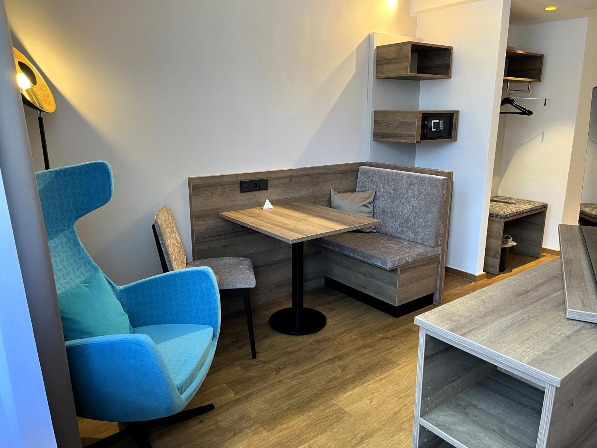 Westside Hotel Мюнхен Экстерьер фото
